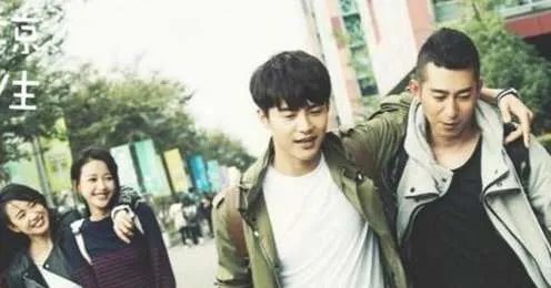 《凉生我们可不可以不忧伤》片尾曲是谁唱的？完整歌词鉴赏