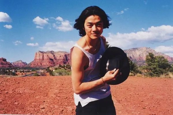 李亚鹏新恋情曝光？前妻欲干涉恋情，新女友怎么霸气回怼的呢？