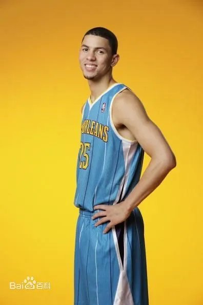 奥斯丁-里弗斯是不是里弗斯的养子