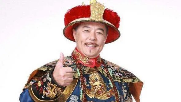 五任绯闻女友，两任曾把他告上法庭，张铁林一生是可悲还是可喜？