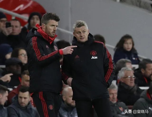 同为菜鸟教练，为什么兰帕德比索尔斯克亚带队成绩出色？