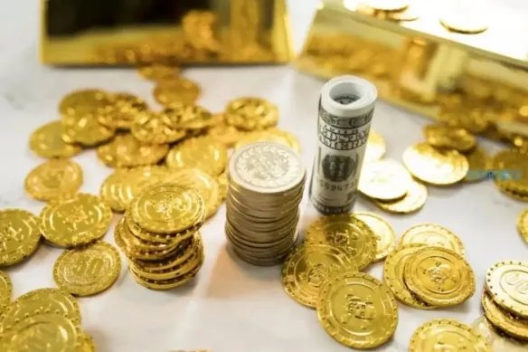 《福布斯》2022中国内地富豪榜出炉：仅2人财富增长