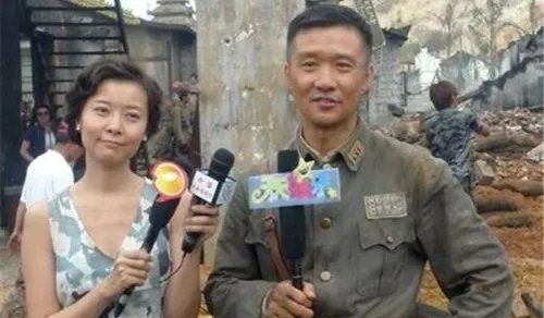 黄志忠与柯蓝恋爱九年之久，柯蓝揭穿黄志忠丑恶嘴脸，为何从不提结婚二字？