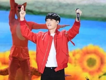 张艺兴参加的原创节目