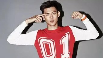 破全国纪录！宁泽涛短池赛100米自由泳夺冠，你对宁泽涛又恢复信心了吗？