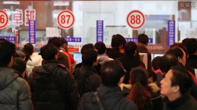 汽车票可以提前几天买 过年汽车票会涨价吗