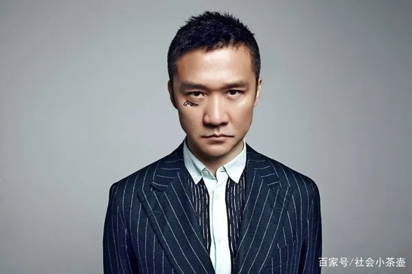 黄志忠与柯蓝恋爱九年之久，柯蓝揭穿黄志忠丑恶嘴脸，为何从不提结婚二字？