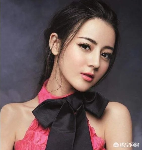 帕托的名号明明比迪丽热巴的名号响亮，为什么迪丽热巴完全不回应帕托的喊话？