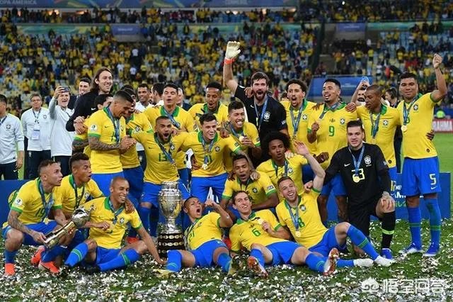 鲁梅尼格:库蒂尼奥买断条款已过期!为啥亿欧先生沦为“皮球”?