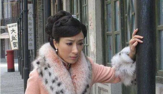 名媛望族的结局大结局剧情？