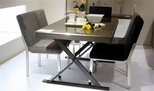 家中常用的餐桌椅尺寸一般是多少 标准餐桌尺寸介绍