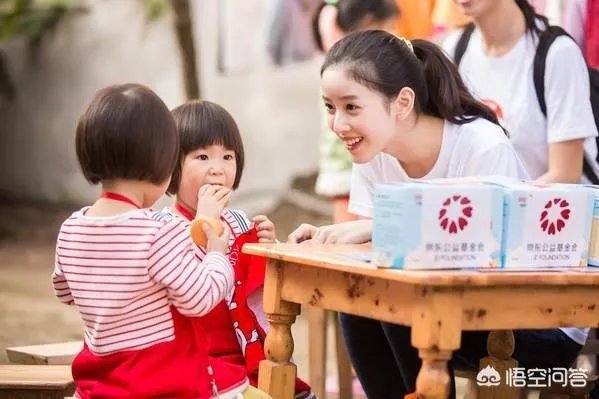 刘强东到底有多宠奶茶妹妹？