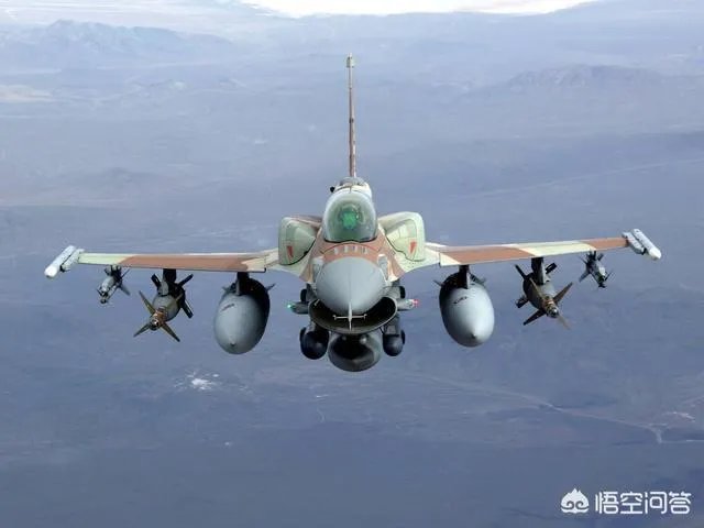 历史上是否有过战机丢弃副油箱导致地面平民伤亡的案例？