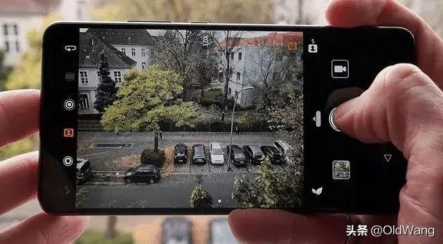 苹果手机1200万像素真的吊打4000万像素的专业相机吗?