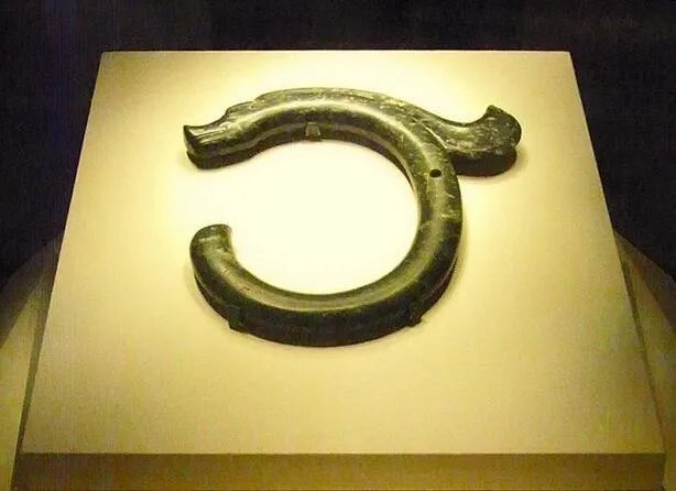 有人倡议建赝品博物馆收集仿品，这种方式是不是好的选择？