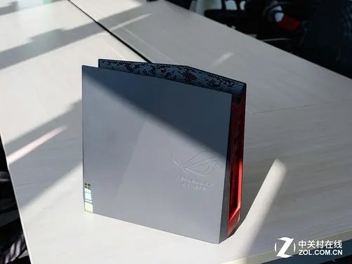 5.1GHz战翻i5 i3 7350K不锁倍频CPU首测