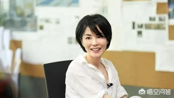 王菲唱的我和我的祖国有炒作的痕迹吗？我没觉得特别出彩啊，感觉这个营销是个高手？