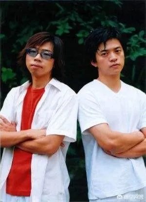 李健当时为什么离开水木年华？