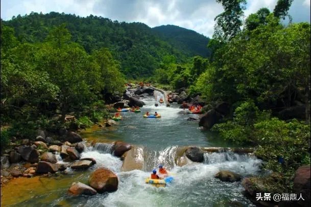 你知道广西壮族自治区防城港东兴市旅游景点有多少处吗？