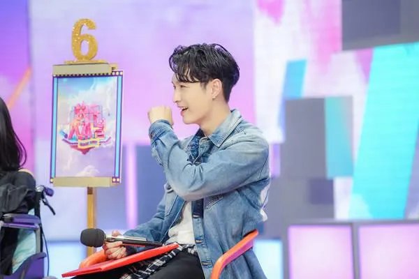 张艺兴参加的原创节目