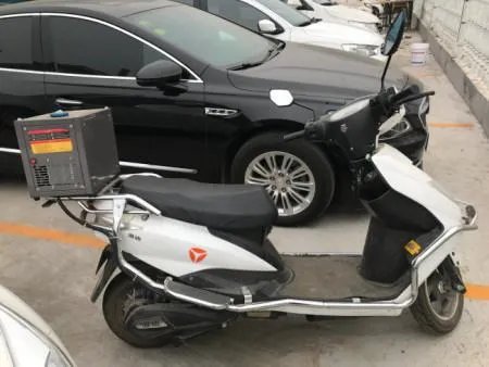 想买辆电动车买菜接娃，什么牌子比较好？