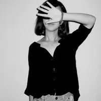 有没有好看的非主流颓废女生头像～