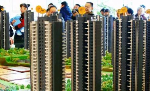 最新70城房价公布，各线城市新建住房与二手房的情况如何？