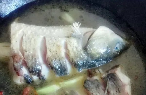 草鱼炖豆腐怎么做好吃