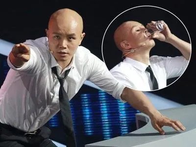 乐嘉被封杀的真实原因，是因为得罪金星，强吻谢娜吗？