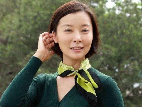 黄志忠与柯蓝恋爱九年之久，柯蓝揭穿黄志忠丑恶嘴脸，为何从不提结婚二字？