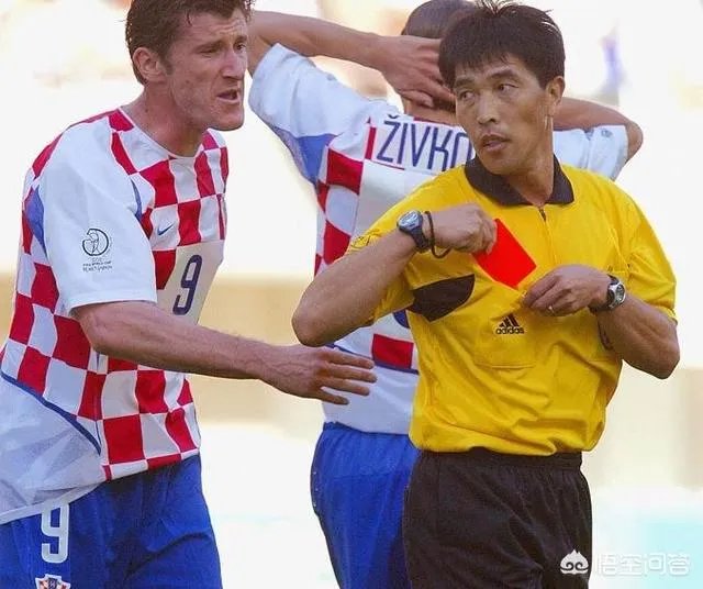 历届世界杯中，有过中国裁判的身影吗？