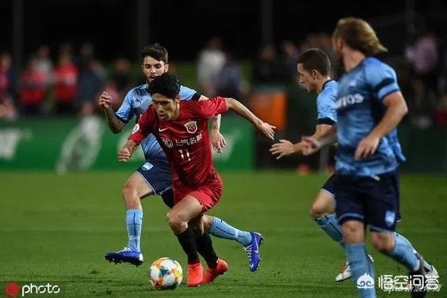 3-3！上港韧劲十足，三度落后三度追平悉尼，后防却漏洞百出，如何评价这场比赛？