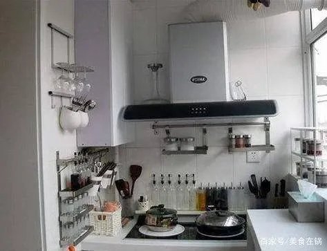 小户型的生活阳台，怎样才能变成厨房呢？