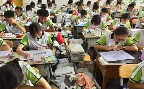 2021年云南高考分数线