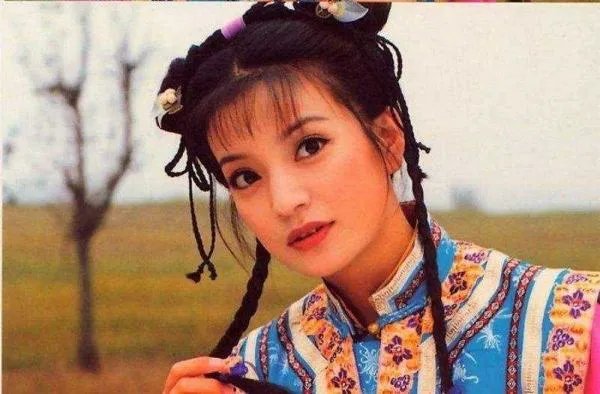 《还珠格格》捧红了多少明星？