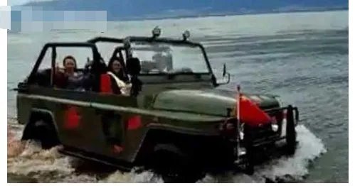 驾驶吉普车进大理洱海被怎么样了？