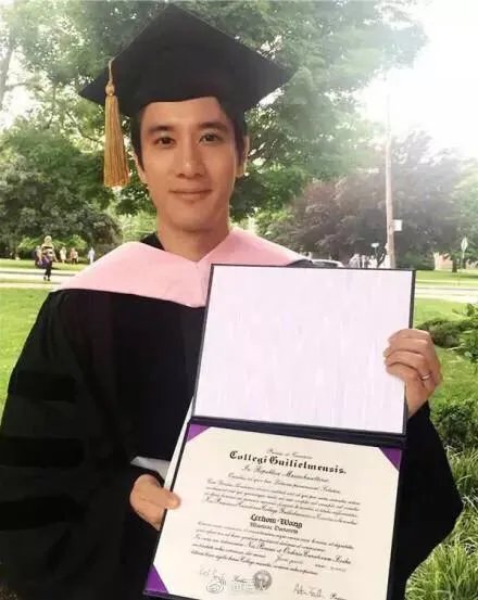 扒一扒明星毕业照，看看明星的颜值是如何“疯狂生长”的？