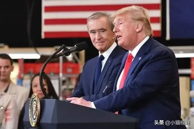 特朗普贴身人员确诊新冠，自己检测阴性，是否特朗普注射了疫苗？