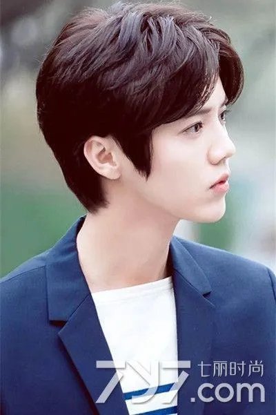 鹿晗的演技配的上天价片酬吗?