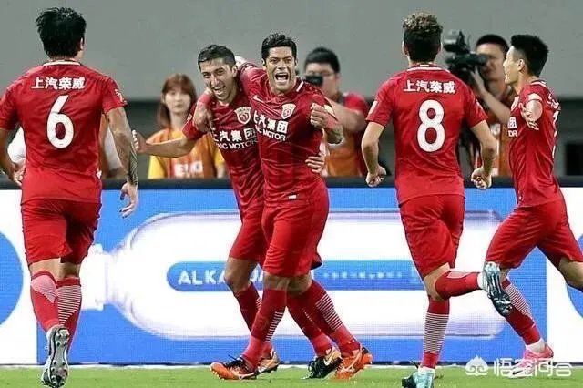 亚冠颜骏凌屡献神扑，贺惯伤退，胡尔克点杀，上港1-0小胜川崎，你怎么评价这场比赛？