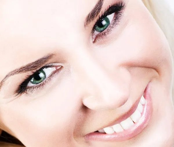 洗牙会使牙齿松动吗？