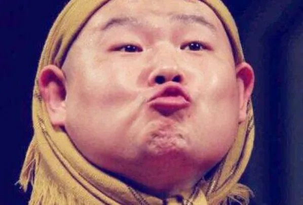 林更新偶遇神似岳云鹏的乐高，你觉得像吗？