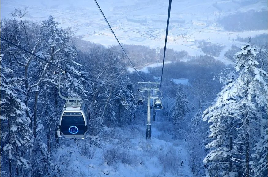 中国十大滑雪胜地排行榜：成都西陵雪山滑雪场上榜，北京有两处