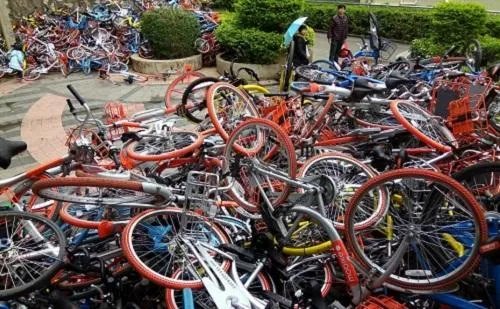 街头拆解共享单车卖废铁,为何“共享系列”总是频频遭受伤害?