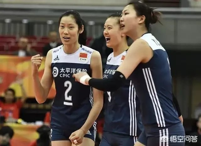女排世锦赛中荷大战第三局,朱婷为什么罕见动怒,袁心玥还一旁尬笑,当时发生了什么?