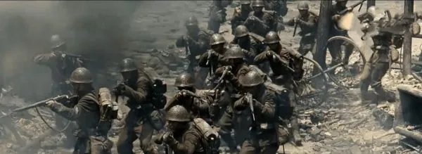 八佰为什么要撤退？