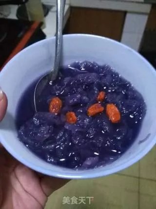 化疗患者吃起来就缓解痛苦的银耳紫薯汤