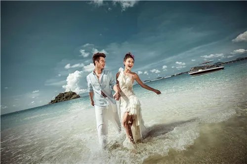 深圳婚纱礼服实体店哪家好 深圳婚纱店哪家款式多