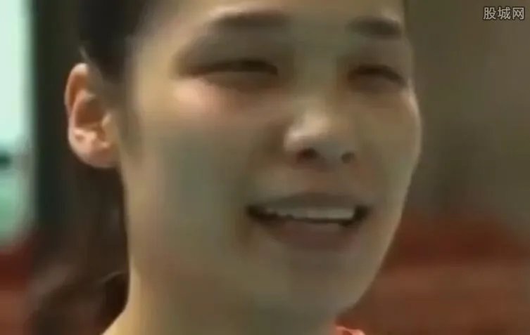 女排林莉退役后真实待遇年薪多少 林莉为什么退役男友是谁