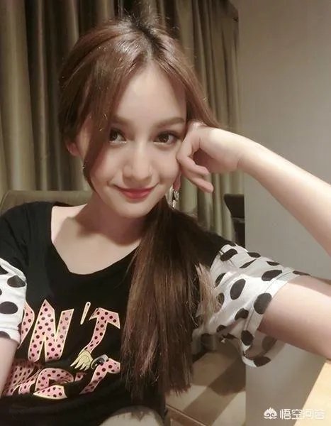 李晨范冰冰分手是谁的原因?李晨有过几个女朋友?